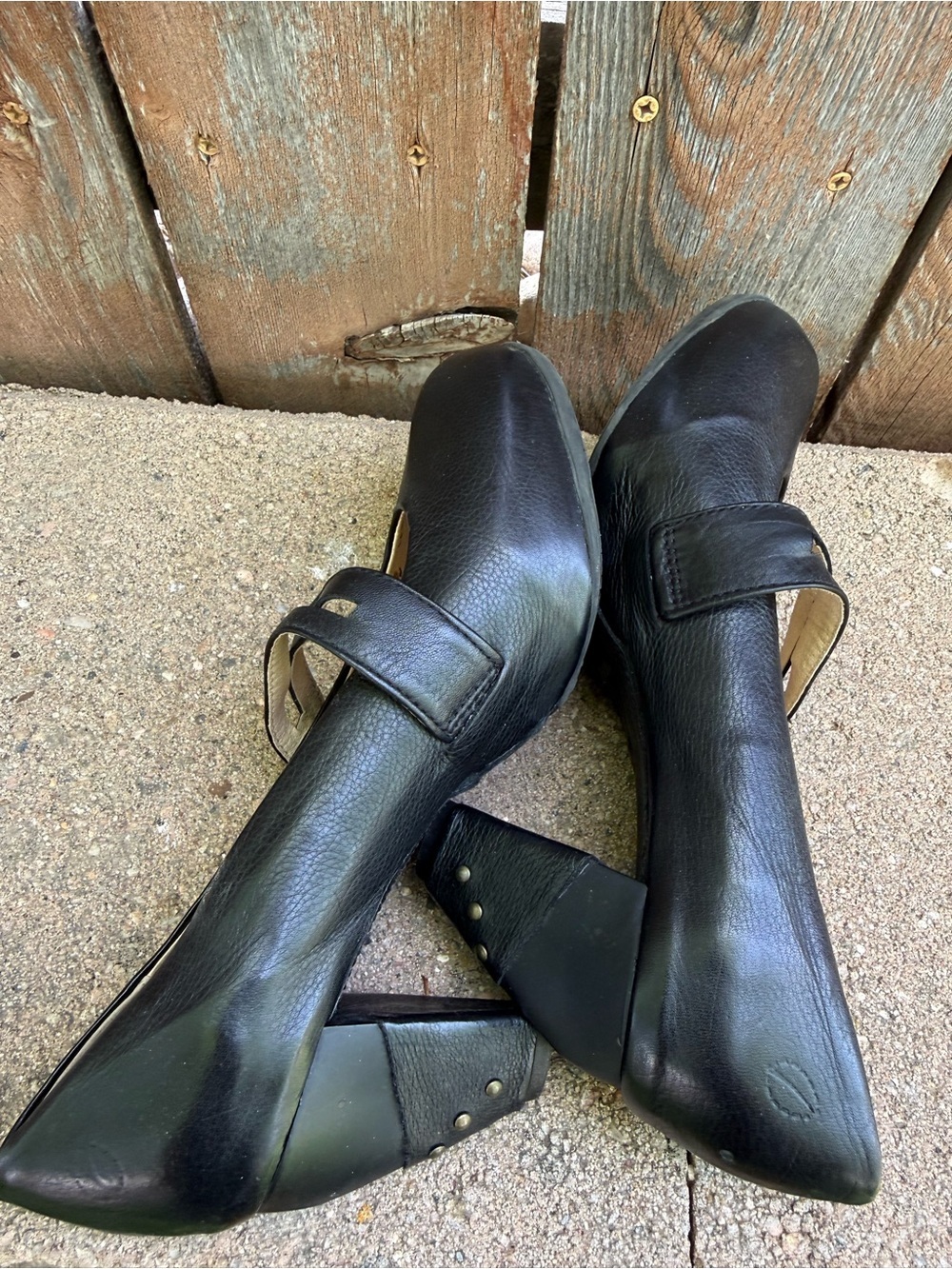 SERGIO TOMANI Women's Black Leather Mary Jane Block Heels Shoes Size 40 - Picture 9 of 15